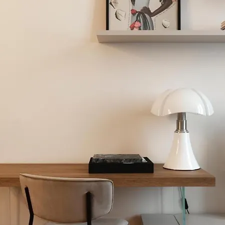 Apartment Stile Ed Eleganza Fra Stazione E Posta Venezia Mailand